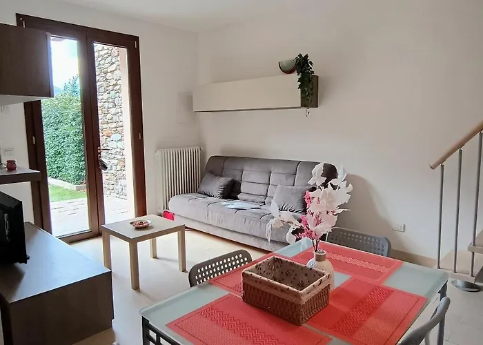 Дом отдыха Bellavistabellano Relax Varenna Vacation *